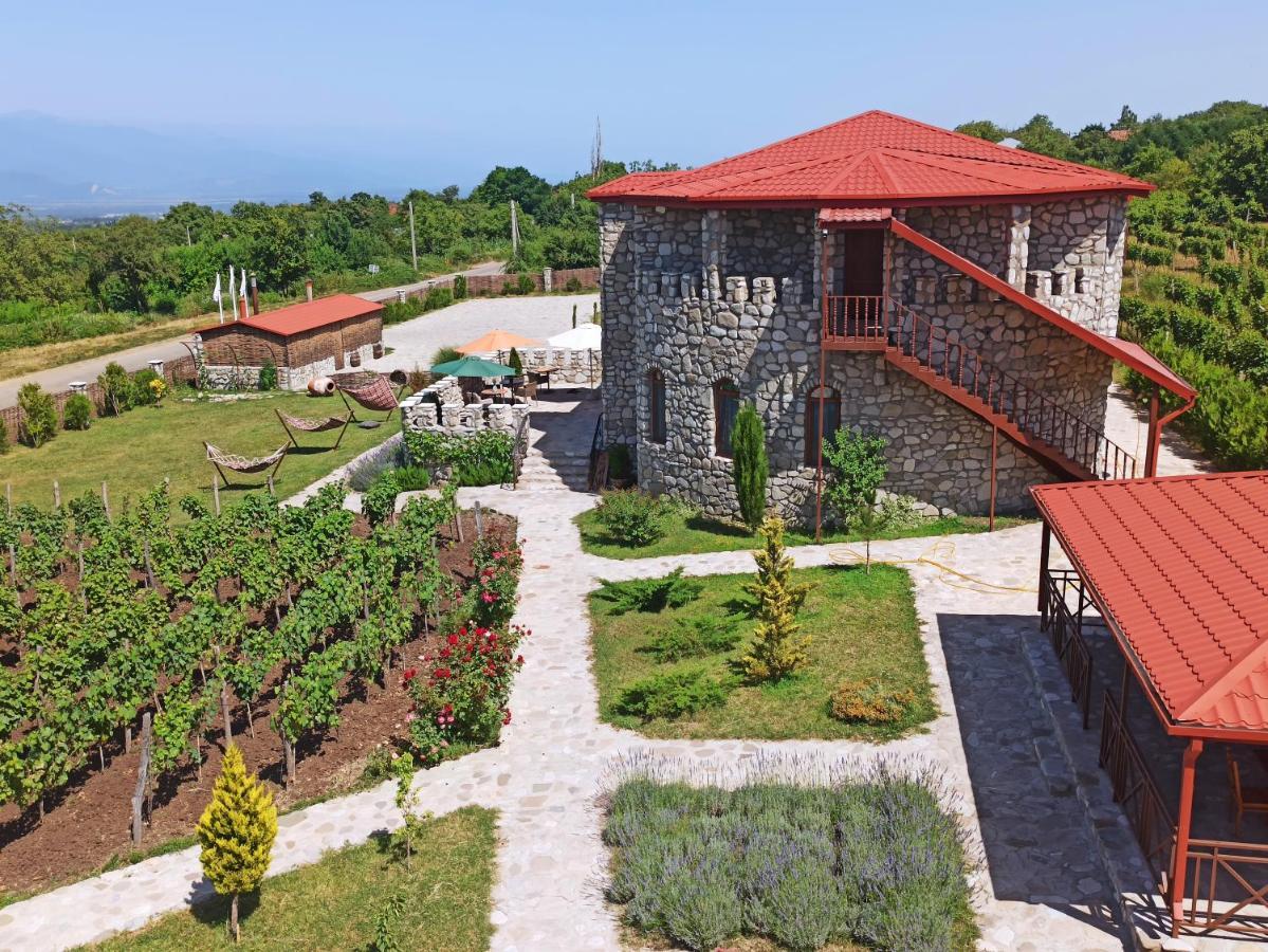 Chateau Tetri Bairagebi White Flags Kisiskhevi Экстерьер фото