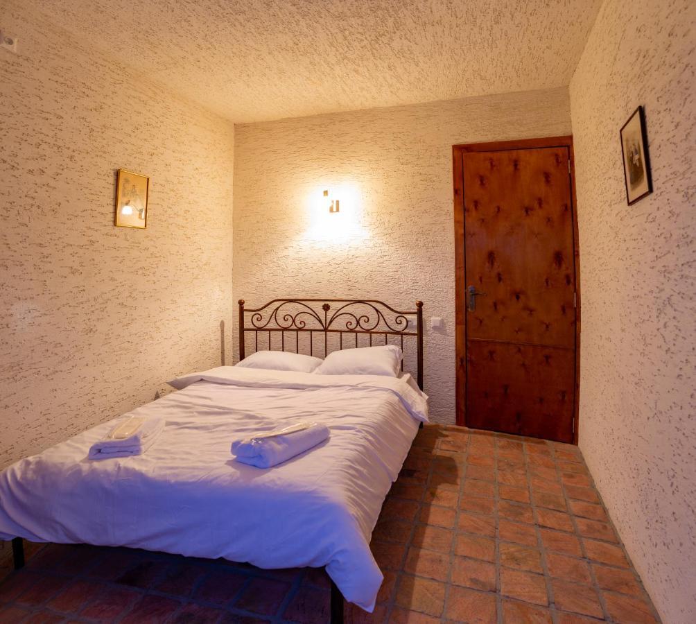 Chateau Tetri Bairagebi White Flags Kisiskhevi Экстерьер фото